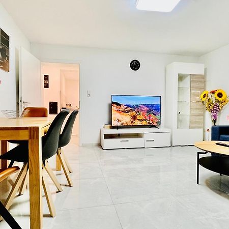Emily'S Apartment Блаущайн Екстериор снимка
